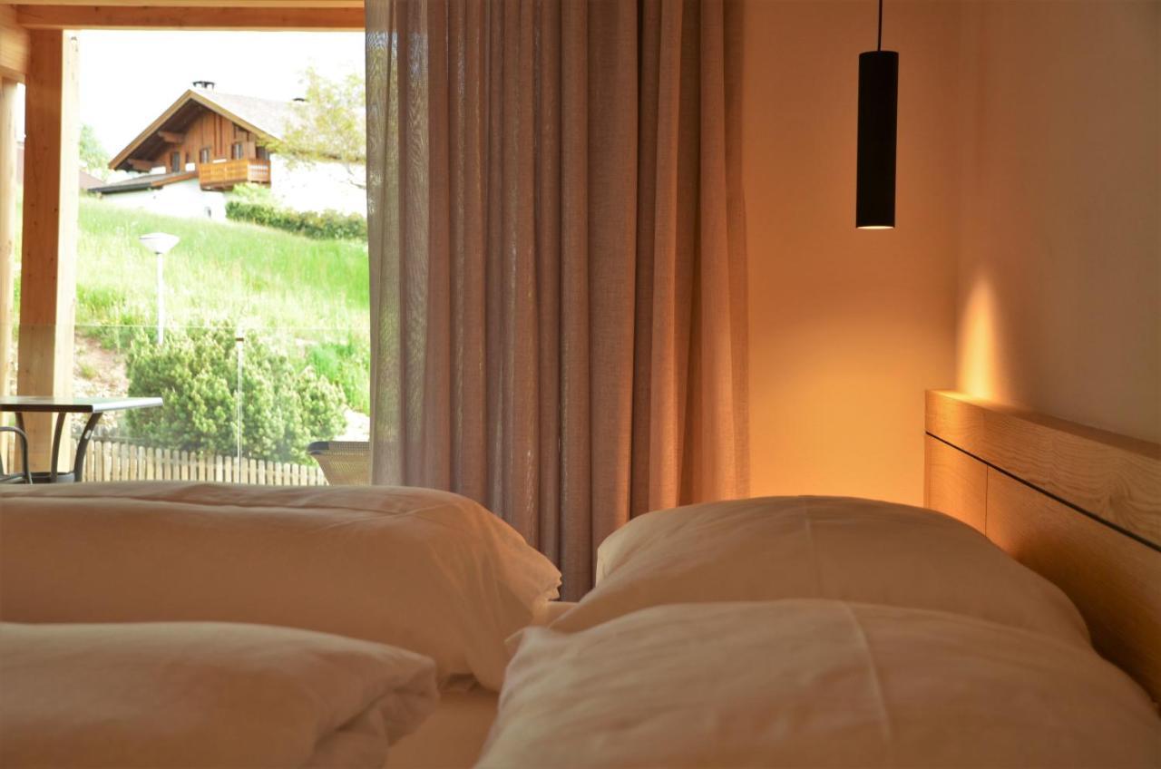 Aparthotel Kastelart - Karbon Castelrotto Exterior foto